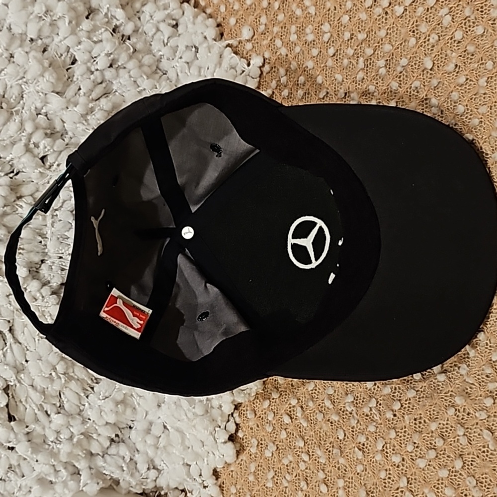 Mercedez-Benz Hat - Picture 10 of 16